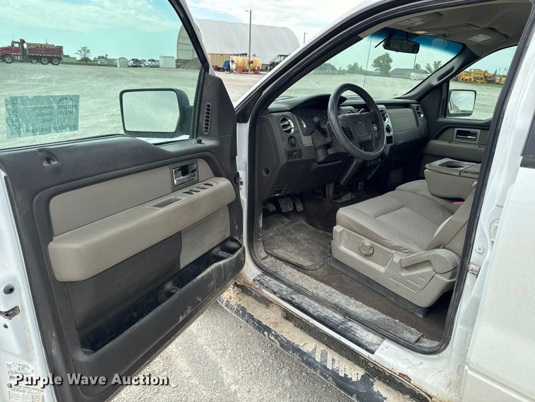 image for item EA2343 2010 Ford F150 Crew Cab pickup truck