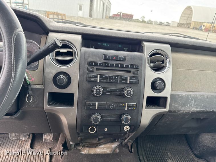 image for item EA2343 2010 Ford F150 Crew Cab pickup truck
