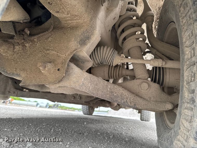image for item EA2343 2010 Ford F150 Crew Cab pickup truck