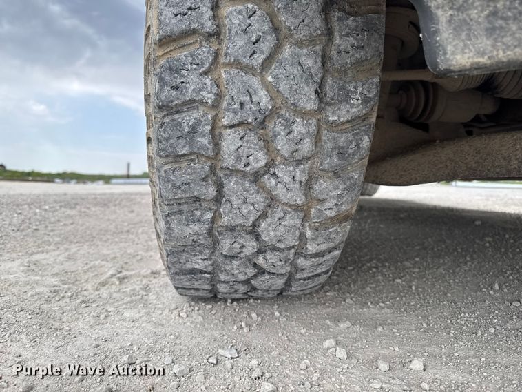 image for item EA2343 2010 Ford F150 Crew Cab pickup truck