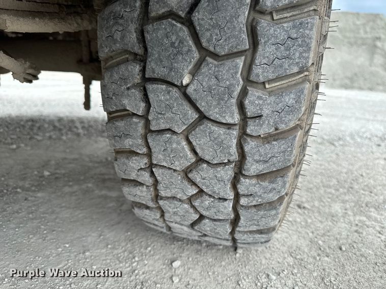 image for item EA2343 2010 Ford F150 Crew Cab pickup truck