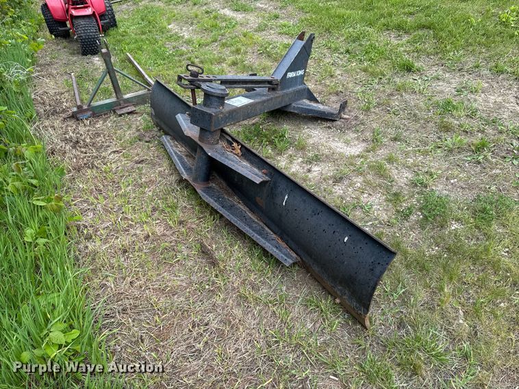 image for item EA2349 Farm king three point blade