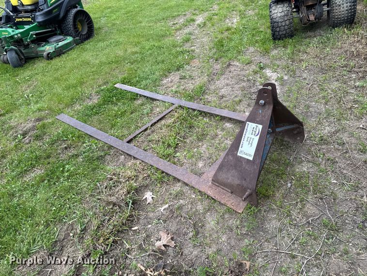image for item EA2351 Tractor attachments