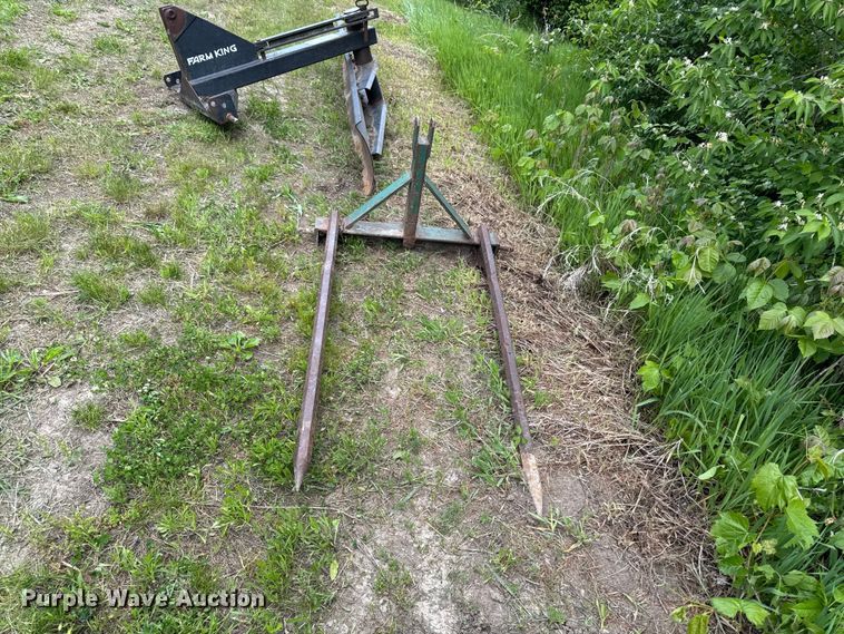 image for item EA2351 Tractor attachments