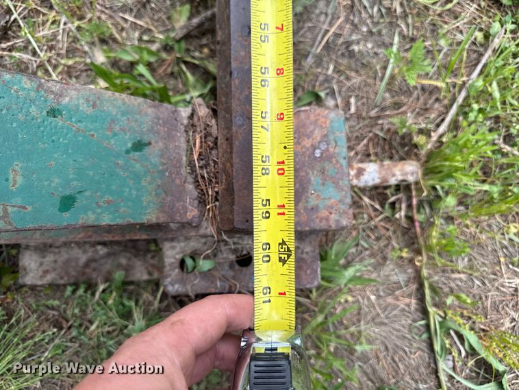 image for item EA2351 Tractor attachments