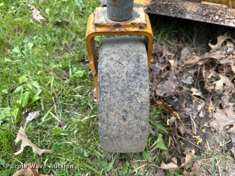 image for item EA2352 Woods RD8400 finish mower