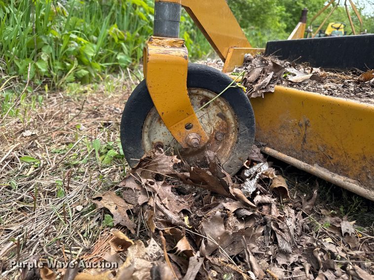 image for item EA2352 Woods RD8400 finish mower
