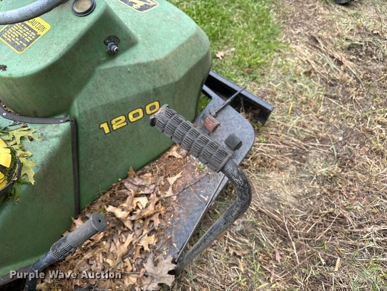 image for item EA2354 John Deere 1200 bunker rake
