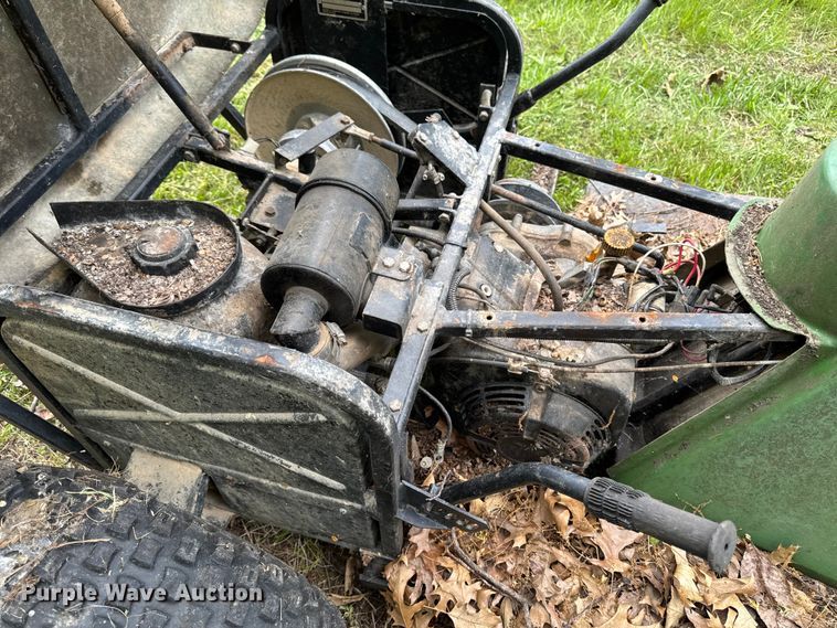 image for item EA2354 John Deere 1200 bunker rake