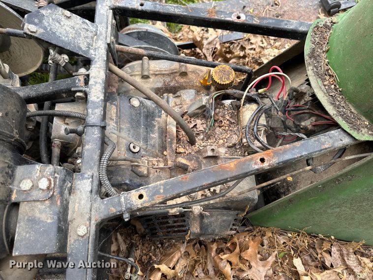 image for item EA2354 John Deere 1200 bunker rake