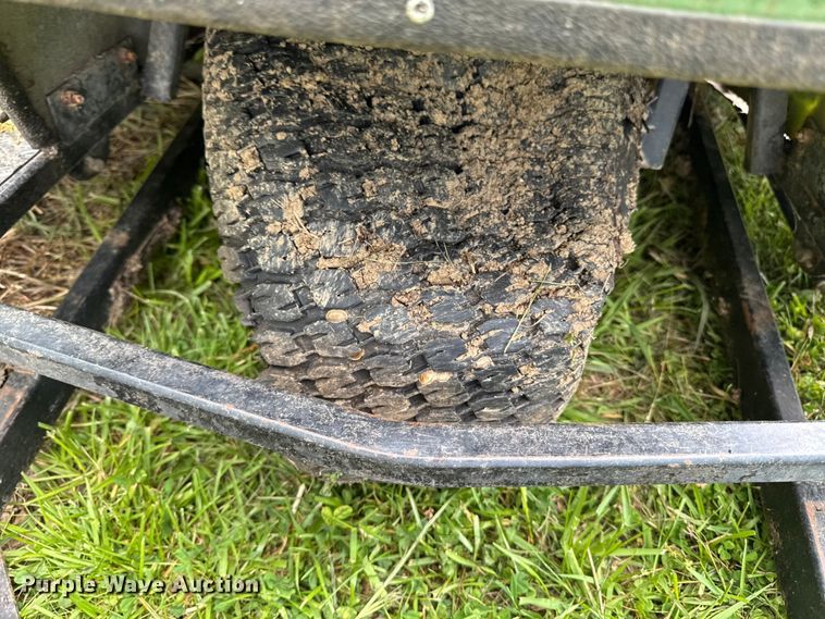 image for item EA2354 John Deere 1200 bunker rake