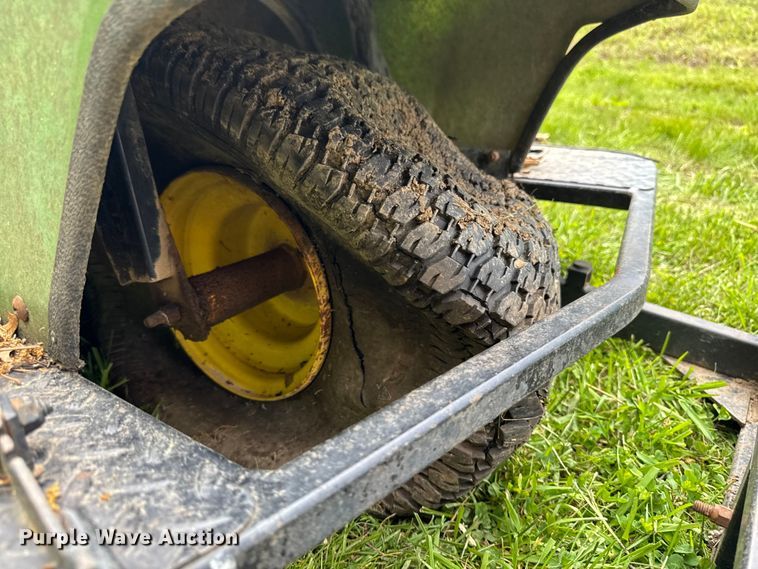 image for item EA2354 John Deere 1200 bunker rake