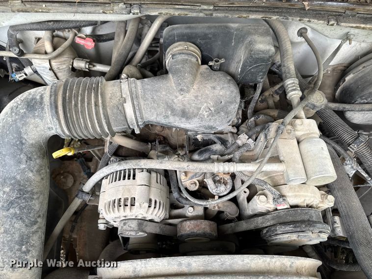 image for item EA2355 1999 Chevrolet Silverado 1500 pickup truck
