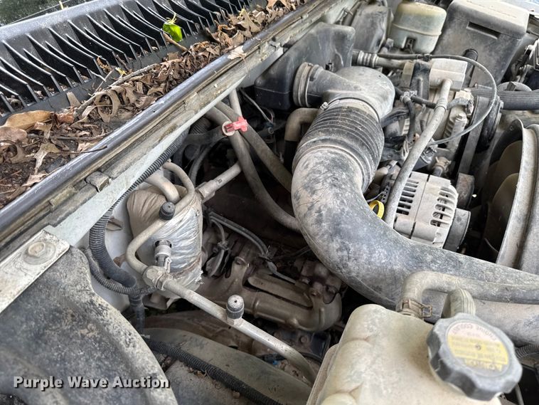 image for item EA2355 1999 Chevrolet Silverado 1500 pickup truck