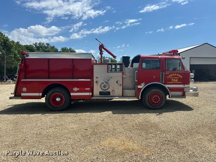 image for item EA4866 1984 American LaFrance fire truck