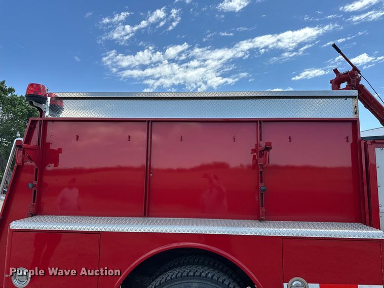 image for item EA4866 1984 American LaFrance fire truck