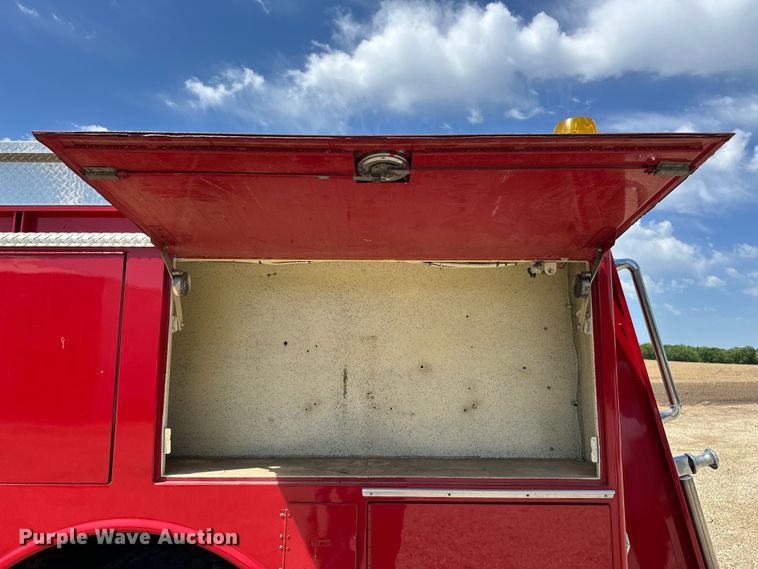 image for item EA4866 1984 American LaFrance fire truck