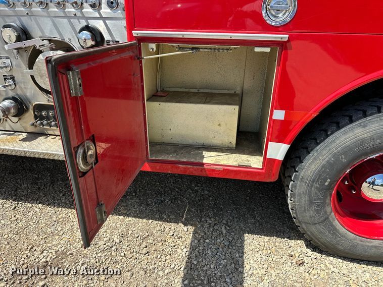 image for item EA4866 1984 American LaFrance fire truck