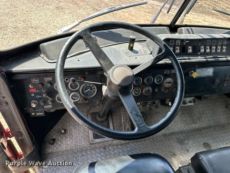 image for item EA4866 1984 American LaFrance fire truck