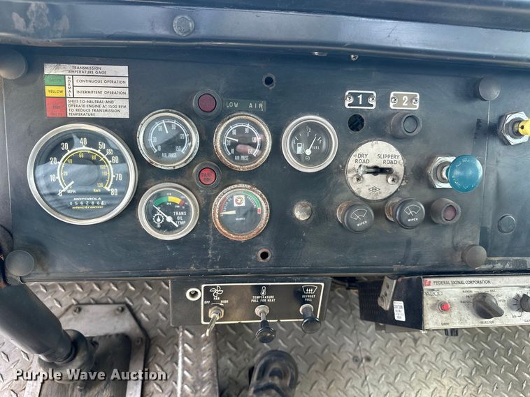 image for item EA4866 1984 American LaFrance fire truck