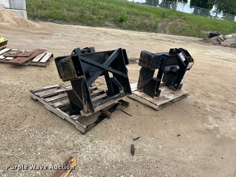 image for item EA4904 (2) Henke snow plow mounts