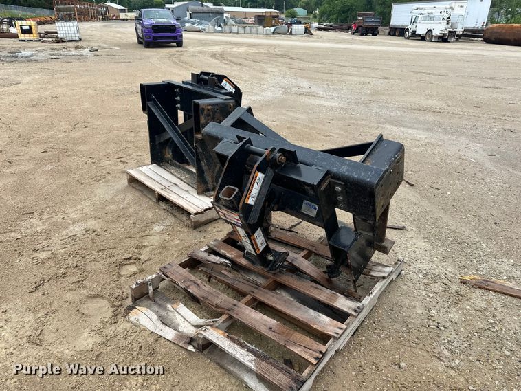 image for item EA4904 (2) Henke snow plow mounts