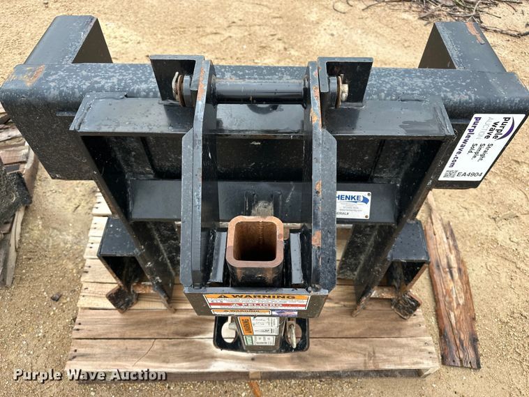 image for item EA4904 (2) Henke snow plow mounts
