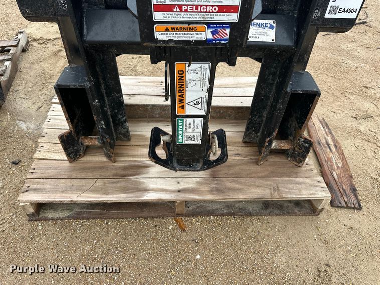 image for item EA4904 (2) Henke snow plow mounts