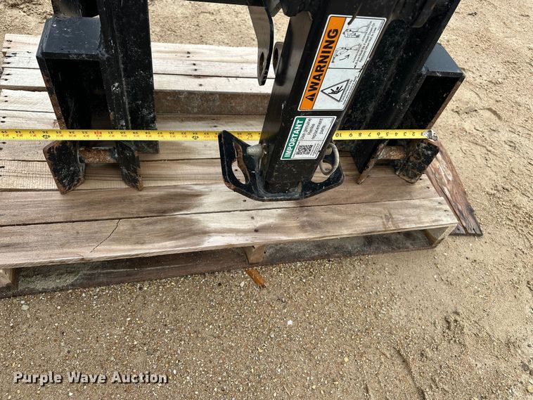 image for item EA4904 (2) Henke snow plow mounts