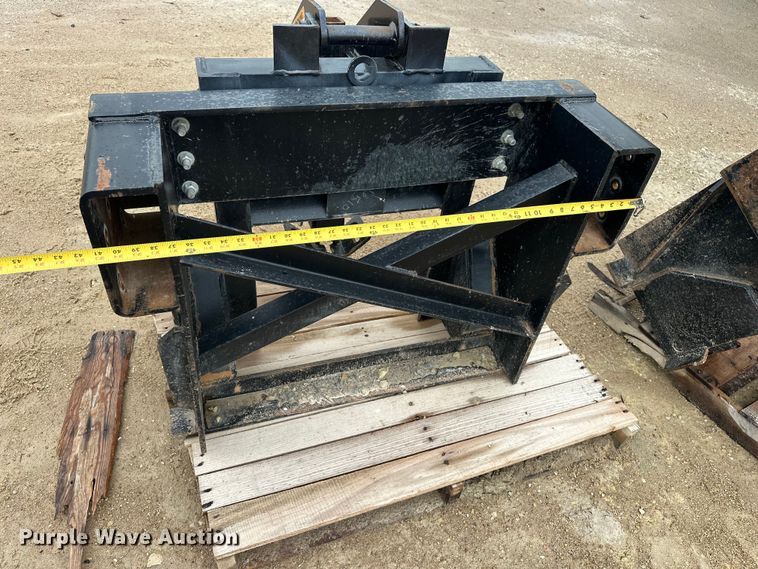 image for item EA4904 (2) Henke snow plow mounts