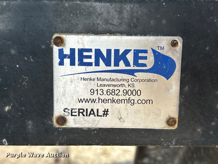 image for item EA4904 (2) Henke snow plow mounts