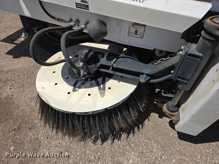 image for item EB1432 Allianz Johnston 3000 sweeper