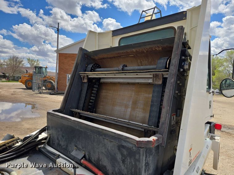 image for item EB1432 Allianz Johnston 3000 sweeper