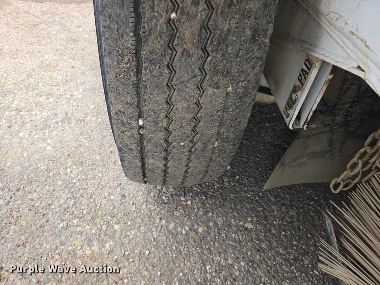 image for item EB1432 Allianz Johnston 3000 sweeper