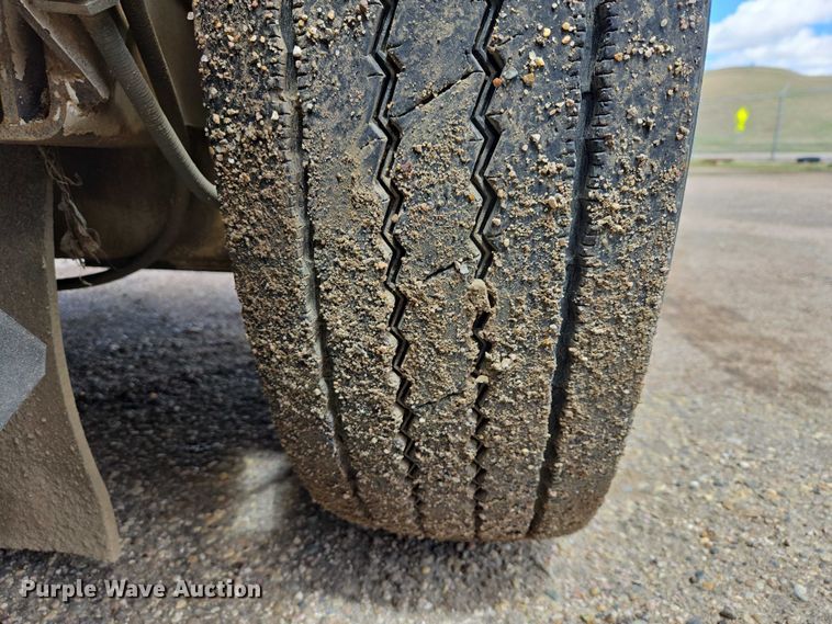 image for item EB1432 Allianz Johnston 3000 sweeper