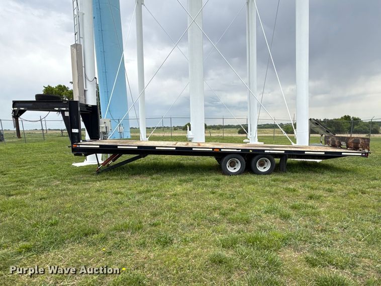 image for item EC4592 2002 Trailman equipment trailer