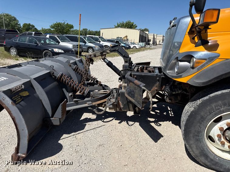 image for item EC4594 2009 International 7500 dump truck