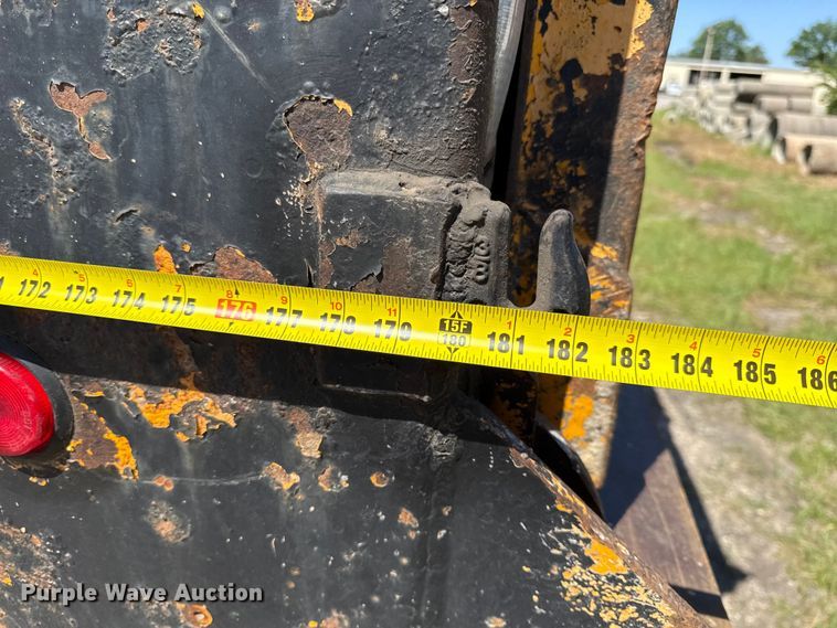 image for item EC4594 2009 International 7500 dump truck