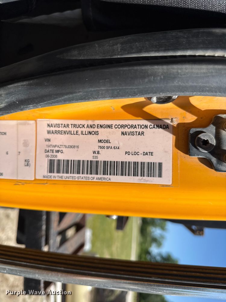image for item EC4594 2009 International 7500 dump truck