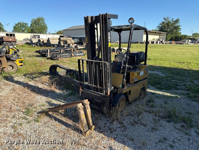 image for item EC4595 Caterpillar T30D forklift