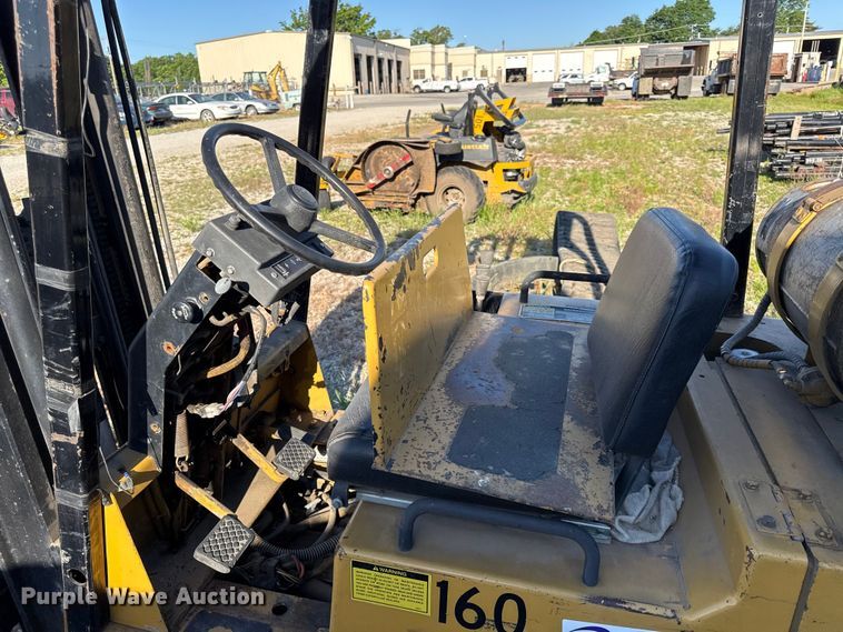 image for item EC4595 Caterpillar T30D forklift