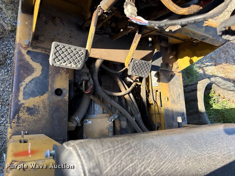 image for item EC4595 Caterpillar T30D forklift