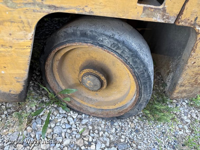 image for item EC4595 Caterpillar T30D forklift