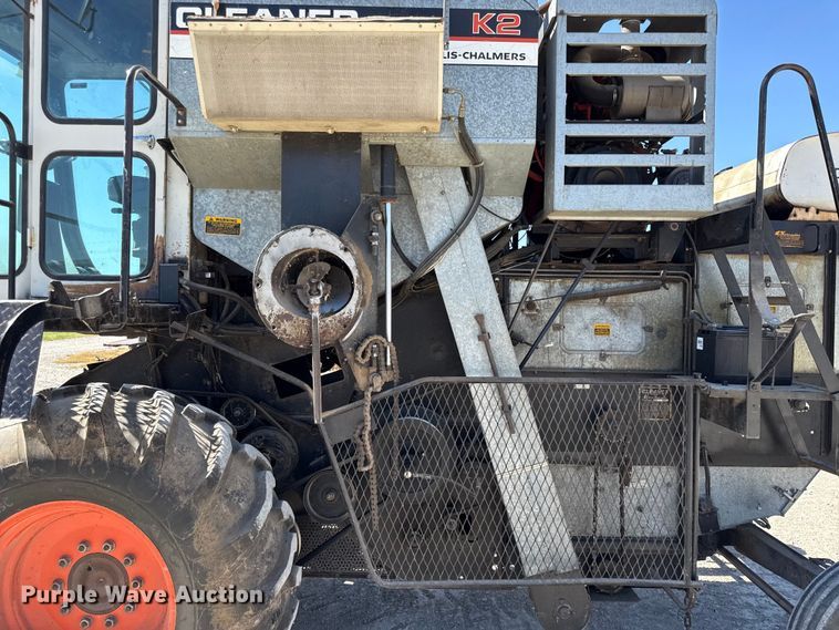 image for item EC4602 Gleaner K2 combine
