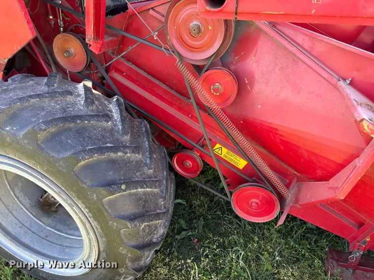 image for item EC4603 Massey Ferguson MF8 combine