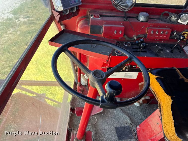 image for item EC4603 Massey Ferguson MF8 combine