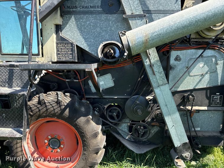 image for item EC4604 Gleanor E combine