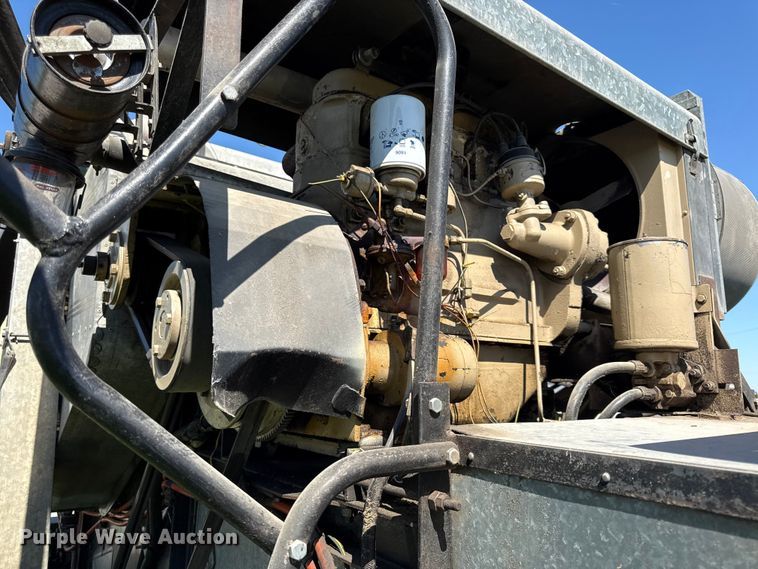 image for item EC4604 Gleanor E combine
