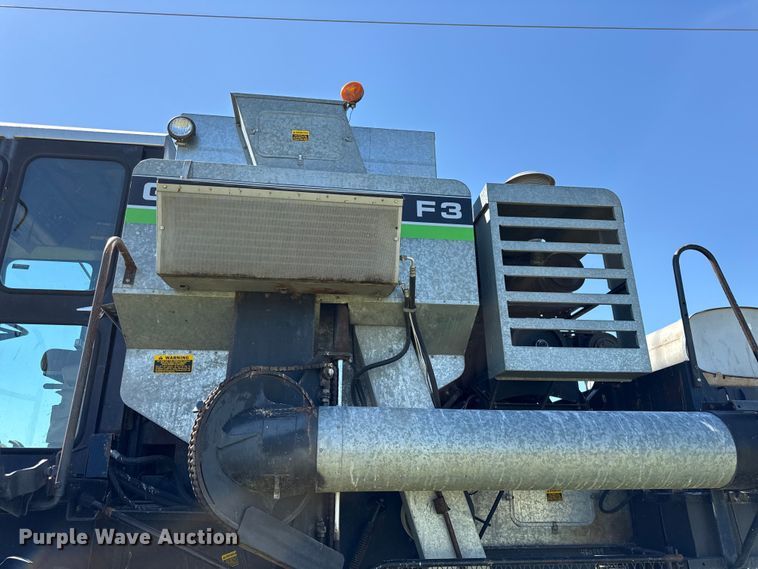 image for item EC4606 Gleaner F3 combine