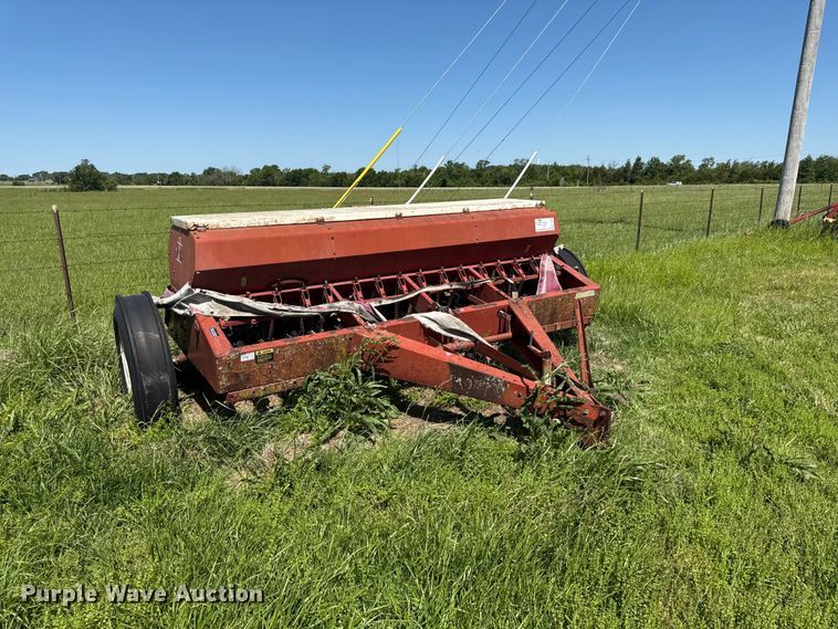 image for item EC4608 Case IH 500 grain drill